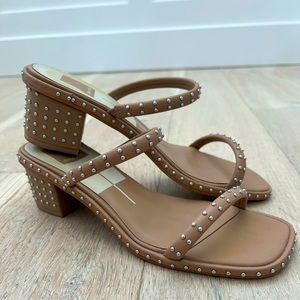 Dolce Vita Rita Studded Sandal size 7 color Cafe